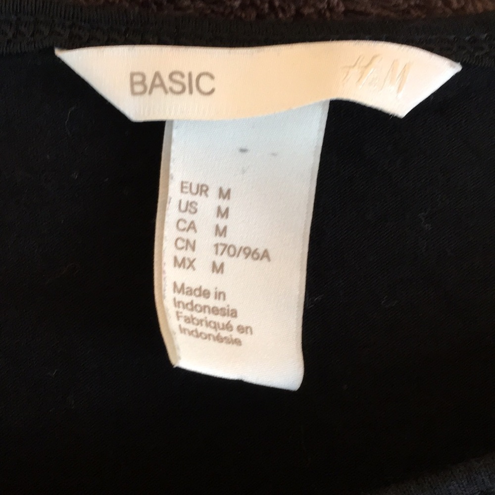 ***Black h&m shirt.